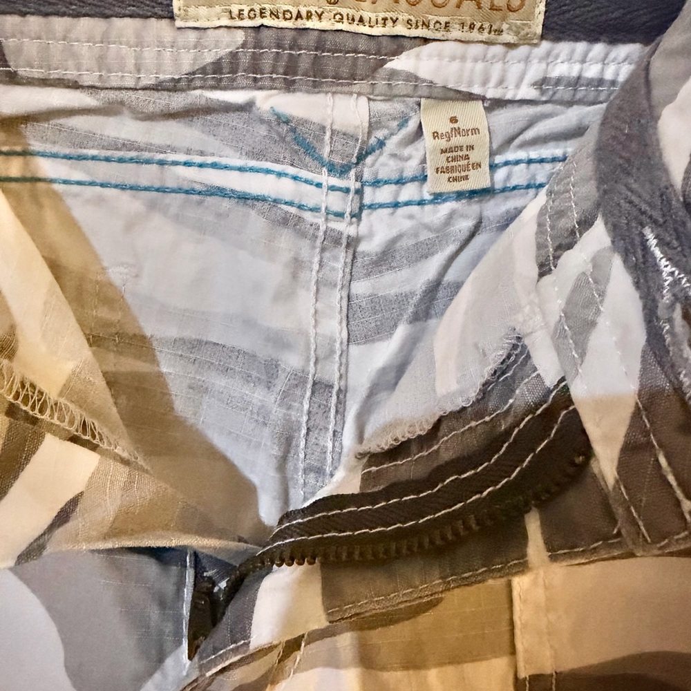 Cabela's Tan and Gray Camouflage Straight Leg Pants - Picture 4 of 4